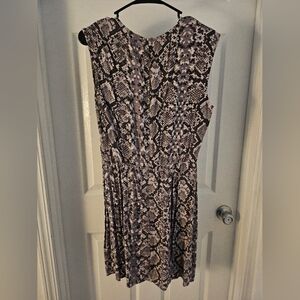 Leith Black A-Line V-Neck Dress